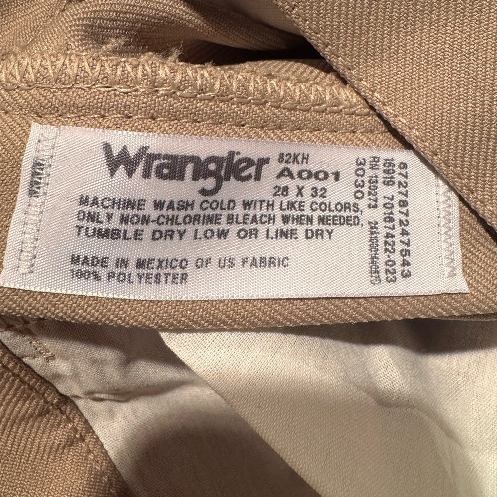 Wrangler Wrancher Men's Dress Jean - Picture 3 of 3